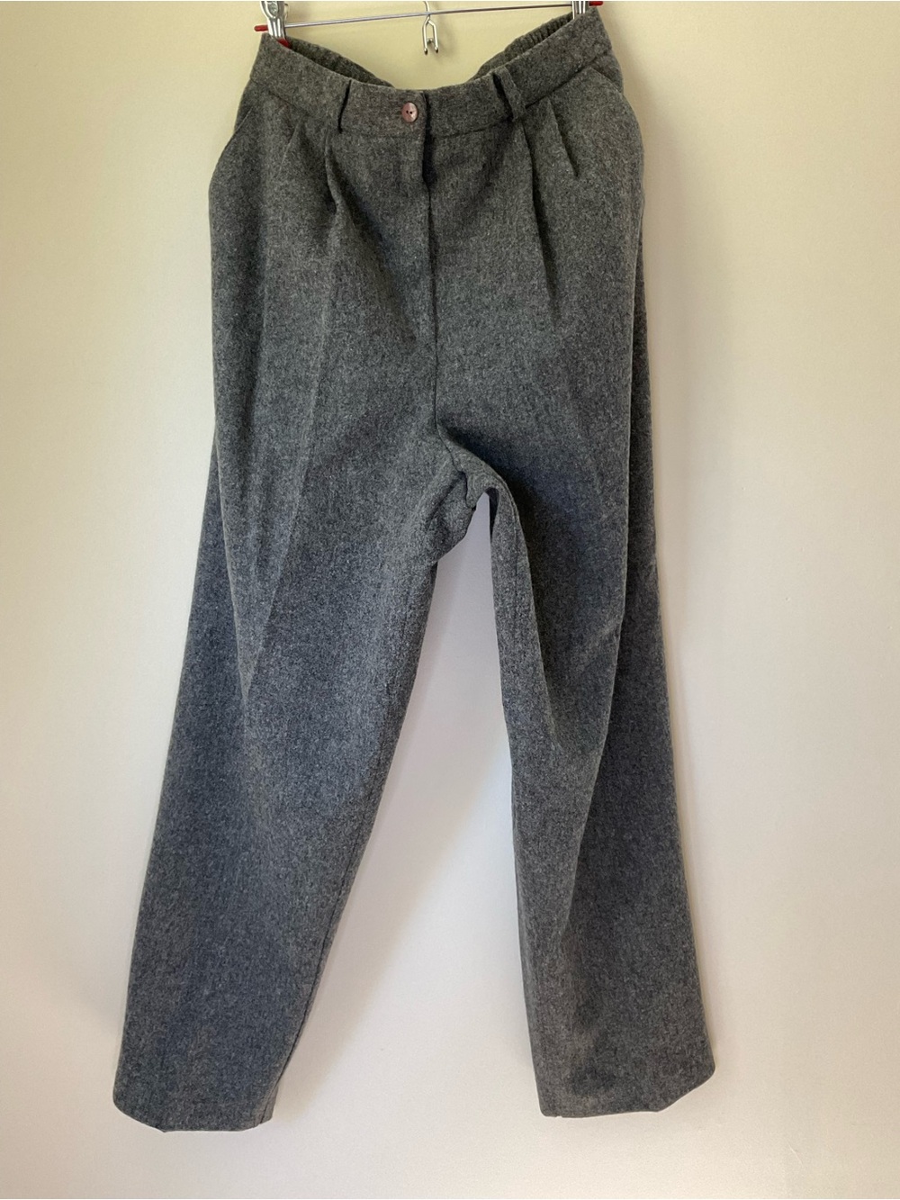 Wool USA made vintage Women's Gray Tailored Trousers fully lined pockets 15”